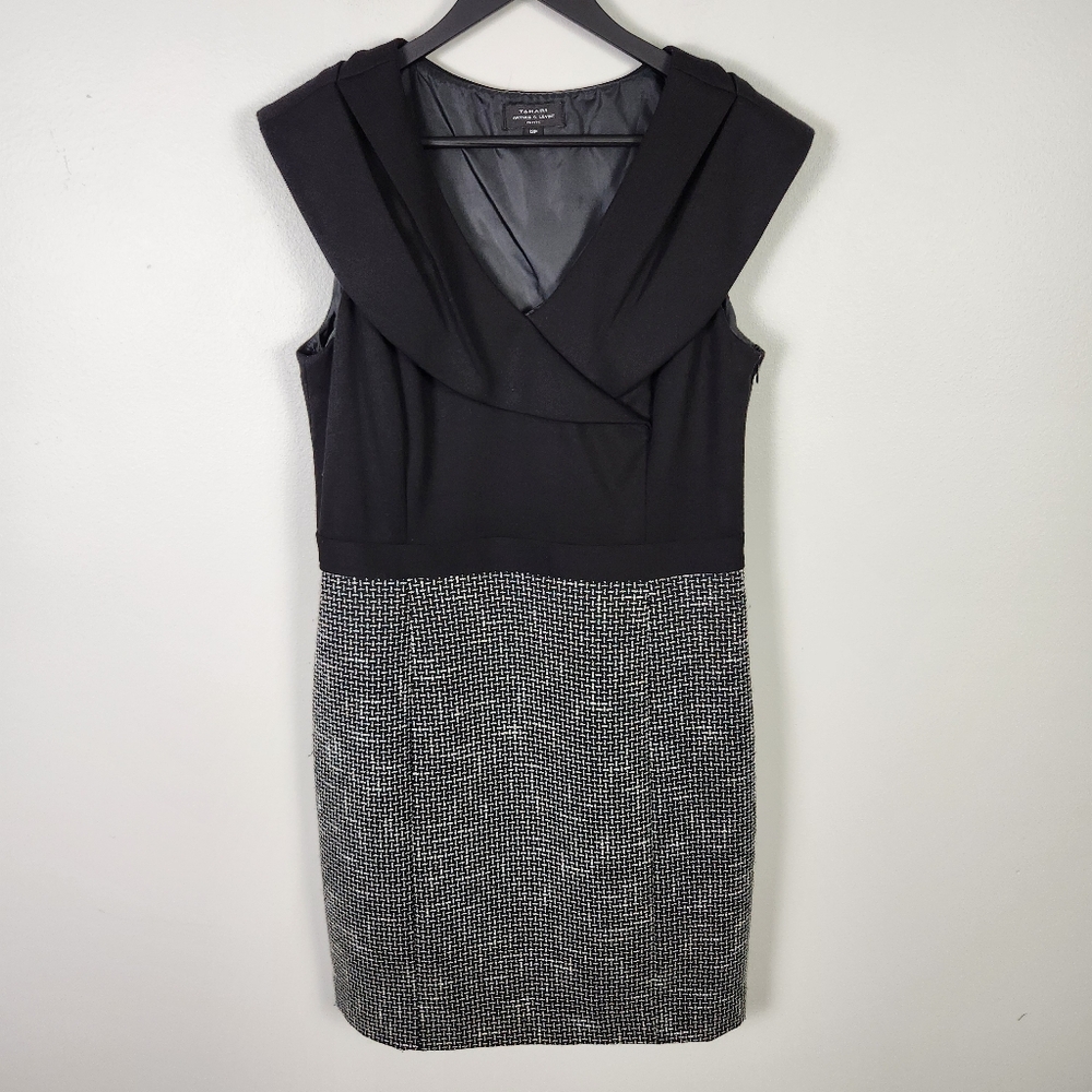 EUC Tahari ASL Petite Black & White Sleeveless V-Neck Sheath Dress Size 12P #664